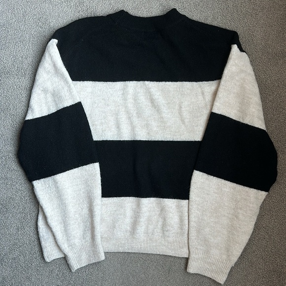 H&M Knit Sweater in Light beige/black striped Size S - Picture 4 of 5